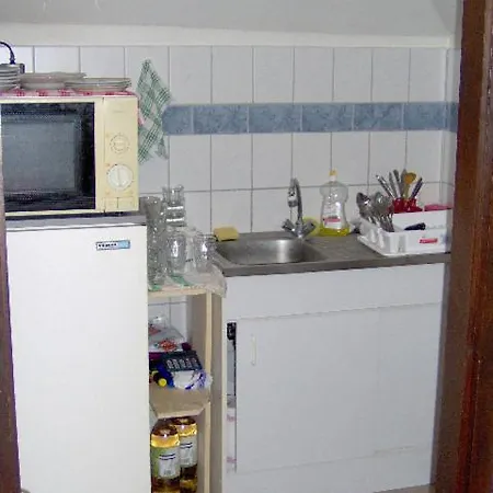Ifi Hostel *