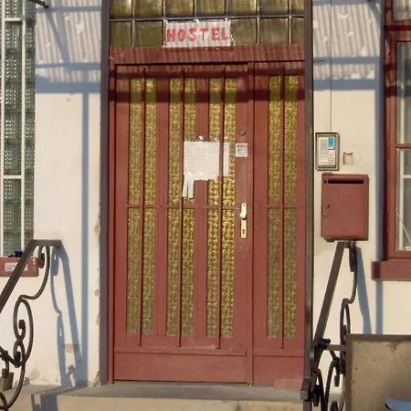 Ifi Hostel *